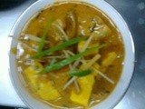 Dingri paneer (mushroom with cottage cheese in cashew gravy)