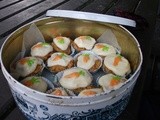 Carrot Cupcakes (with Cream Cheese Icing)