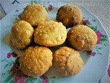 Spicy Corn Kachori Recipe in Marathi