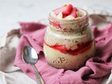 Vegan Rhubarb and Custard Overnight Oats