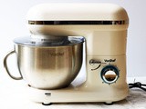 VonShef 1260W Cream Stand Mixer from Domu