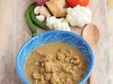 Cauliflower Mappas Recipe / Cauliflower in Creamy Coconut Sauce