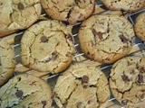 Choc chip and pretzel cookies