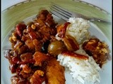 Κοτόπουλο με κρεμμύδια και ελιές