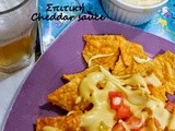 Βραδιά σινεφίλ;;; Απαραίτητη η Sauce cheddar... σε σπιτική εκδοχή