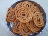 Chakli (Mullu Muruku)