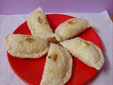 Gujiya