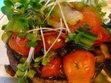 Portobello stuffed with pak choy and cherry tomatoes – Vegan