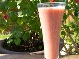 Strawberry, banana and chia seeds Smoothie – Vegan