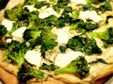 Spinach & Broccoli White Pizza