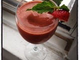 Vanilla Strawberry Mint Raw Cacao Smoothie