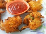 Kanda Bhaji / Onion Pakoda / Onion Fritters