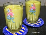 Mango Lassi / Mango Yogurt Smoothie