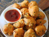 Moong Dal Pakoda Recipe