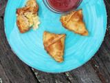 Mac & Cheese Samosa