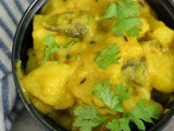 Besan Aloo Mirchi ki Sabzi | Potato Capsicum Curry