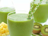 Fresh Pineapple and Kiwi Protein Smoothie