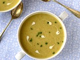 Jerusalem artichoke and roast garlic soup