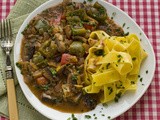 Leek, mushroom and pepper stroganoff