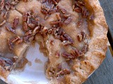 Apple-Praline Pie