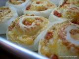 Fiery Tomato Chile Cheese Buns