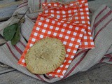 Apple Hand Pies with an Oatmeal Crust / #appleweek