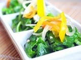 Sesame Dressing and Spinach Gomae (Spinach in Sesame Dressing)