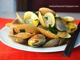 Stir Fry Clams with Curry Bean Paste