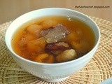 Sweet Seaweed Soup with Red Dates and Longan