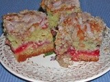 Raspberry Streusel Coffee Cake