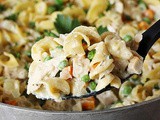 Chicken Pot Pie Noodles Skillet