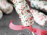 Christmas White Chocolate Marshmallow Pops