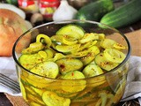 Easy (& Quick!) Refrigerator Pickles