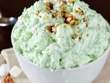 Green Fluff {Pistachio Watergate Salad}