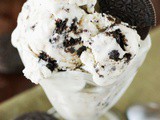 {No Churn} Cookies and Cream Ice Cream