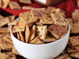 Super Easy Cinnamon Sugar Crackers