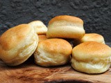 Damn good itty bitty slider buns