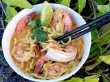 Thai coconut ramen with Shrimp