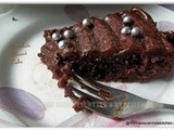 Reine de Saba avec Glaçage au Chocolat: Chocolate Almond Cake