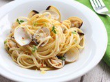 Linguine alle Vongole - Clam Linguine