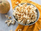 Quick Caramel Pumpkin Spice Popcorn