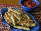 Baked parmesan zucchini fries