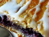 Blackberry crescent roll bars