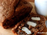 Cinnamon applesauce bread