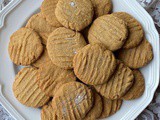 Molasses cookies