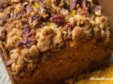 Pumpkin pecan streusel bread