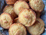 Sour cream cornbread muffins