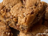 Toffee pecan blondies