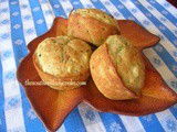 Zucchini pineapple muffins