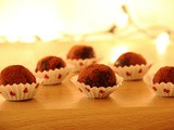 A Very Veggie Xmas: Boozy Mince Pie Bites